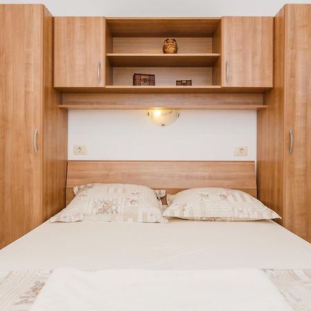 Apartments Viljac Trogir Eksteriør billede