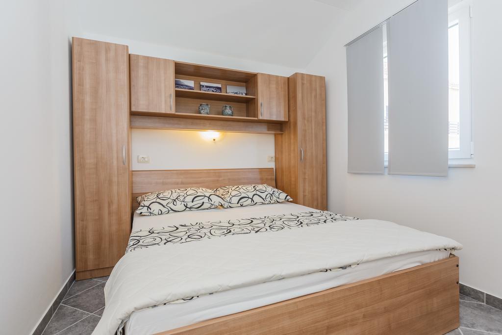 Apartments Viljac Trogir Værelse billede