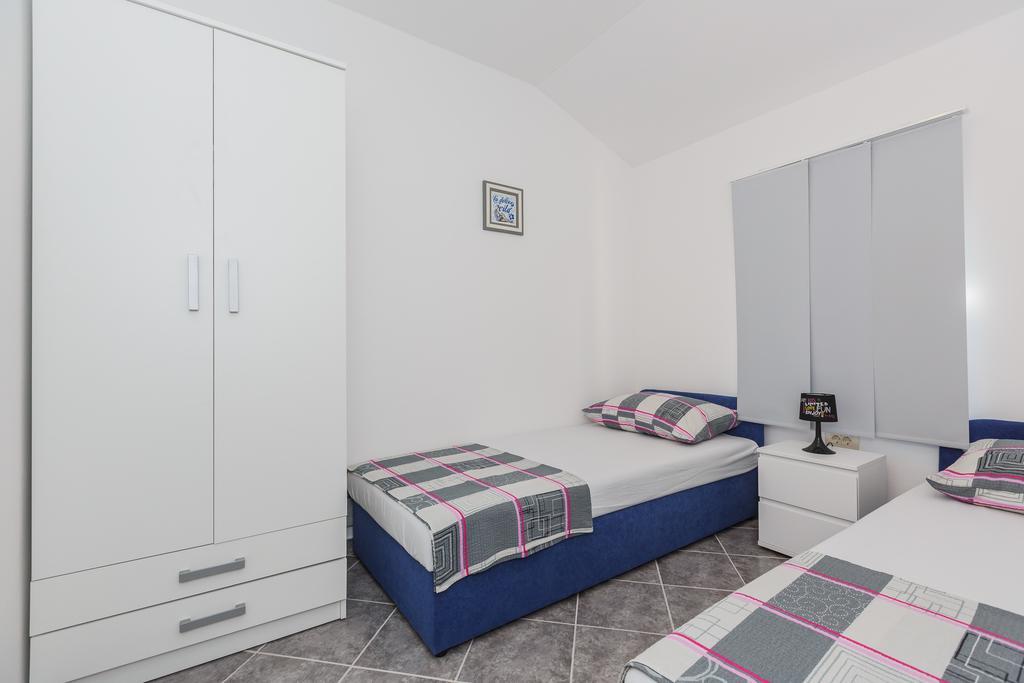 Apartments Viljac Trogir Værelse billede