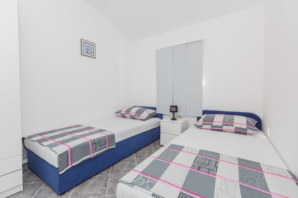Apartments Viljac Trogir Værelse billede
