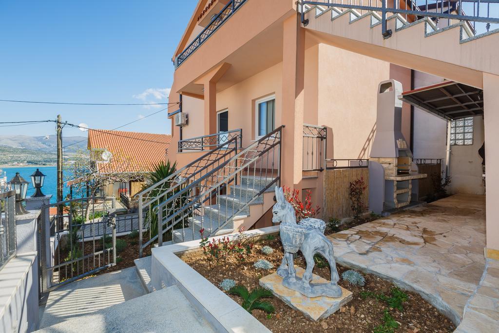 Apartments Viljac Trogir Eksteriør billede